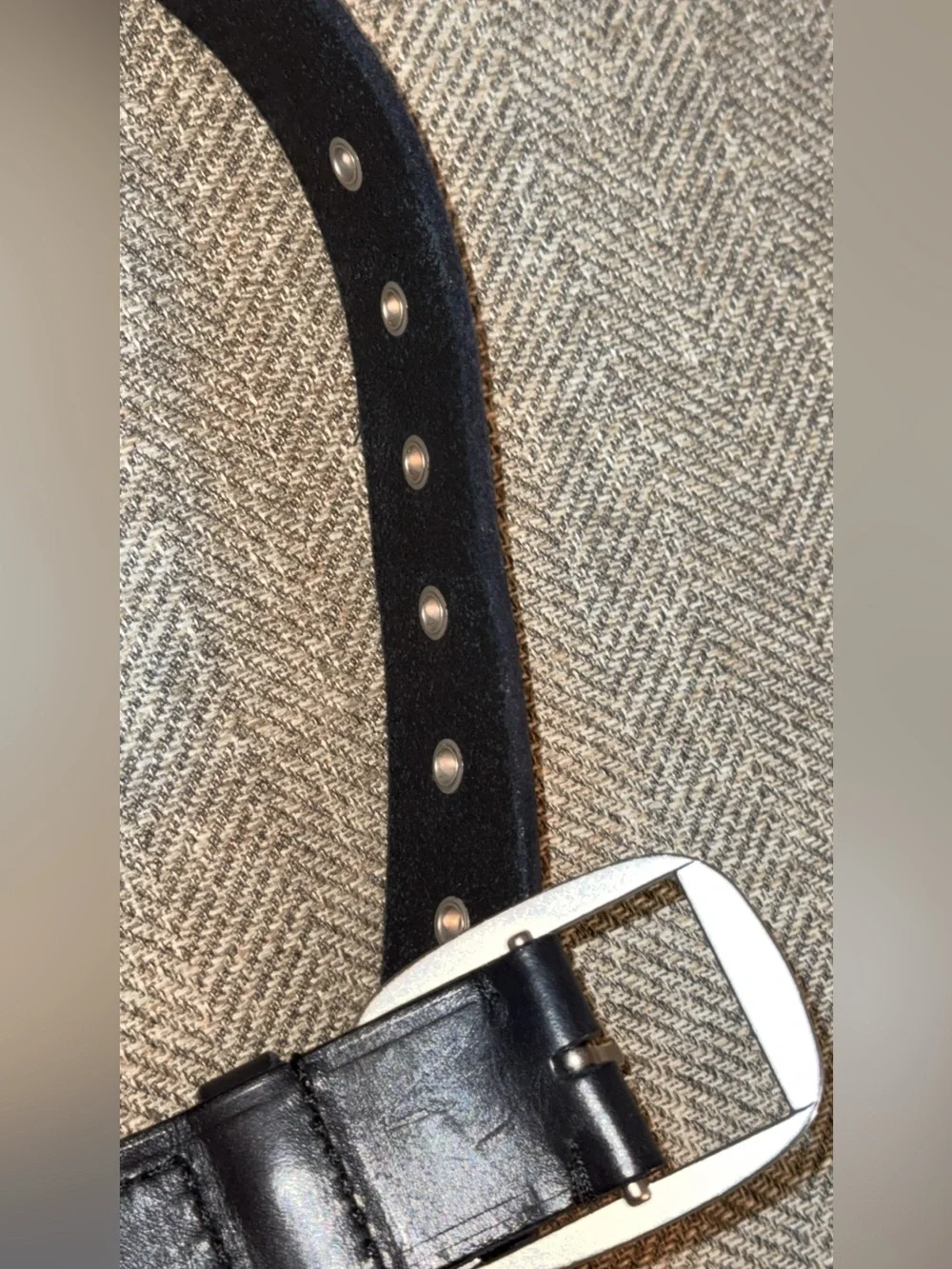 ALL SAINTS BLACK LEATHER GROMMET BELT SILVER METAL LOOP MEN ACCESSORIES